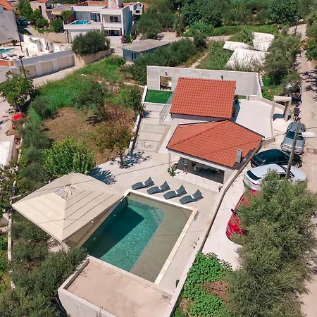 Villa Prestigious Seaside Luxury With Pool *
